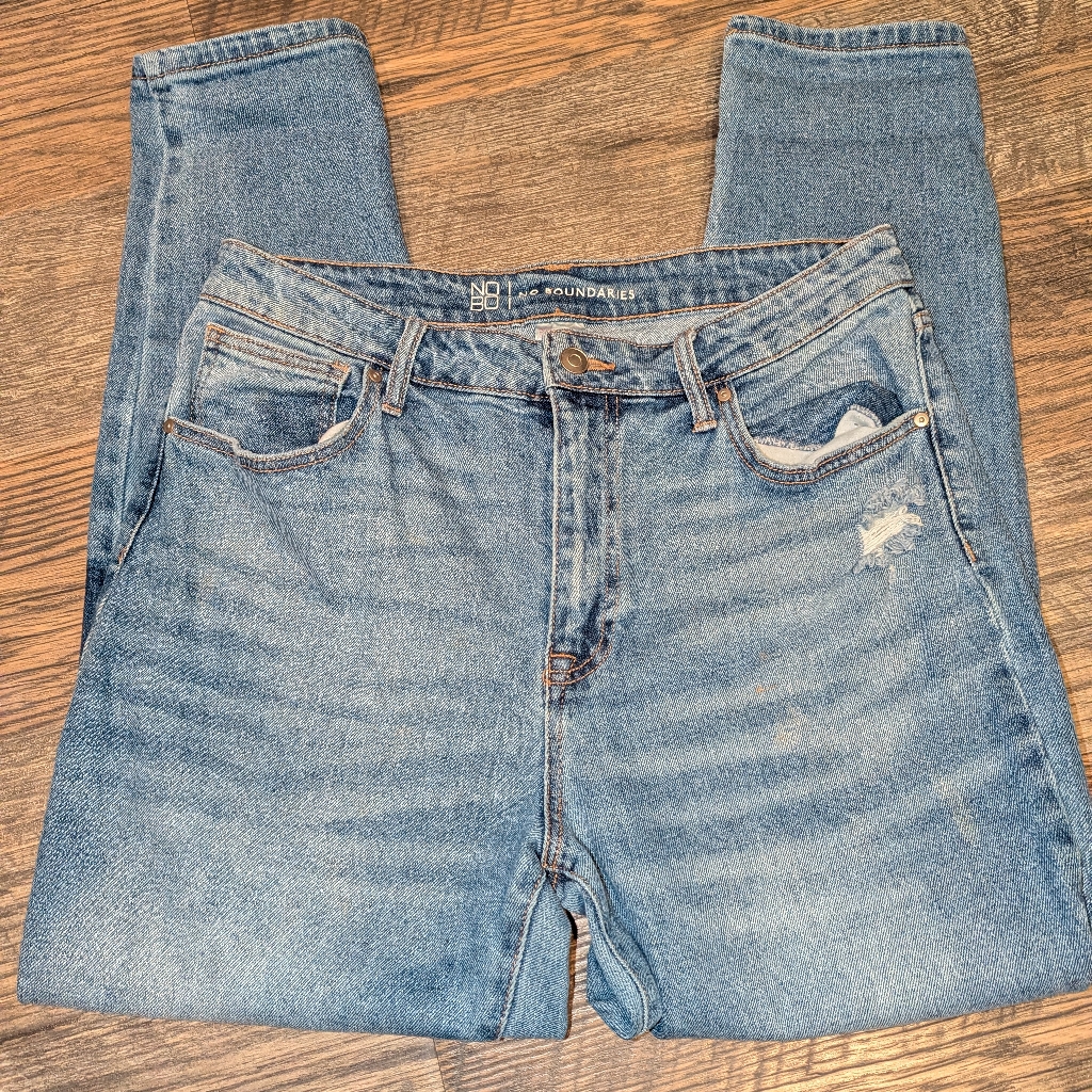 No Boundaries Blue Denim Jeans Junior Or Young Adult Fit